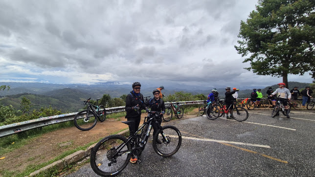 Fachada de Loc Bike Poços